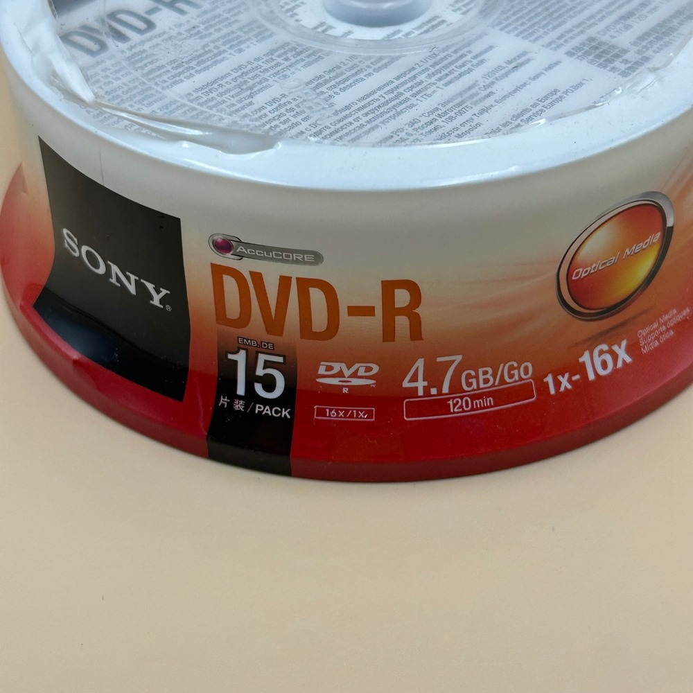 Sony AccuCORE DVD+R and DVD-R 4.7GB 16x 15-Pack Spindles Bundle 30 Discs Total - Picture 5 of 5